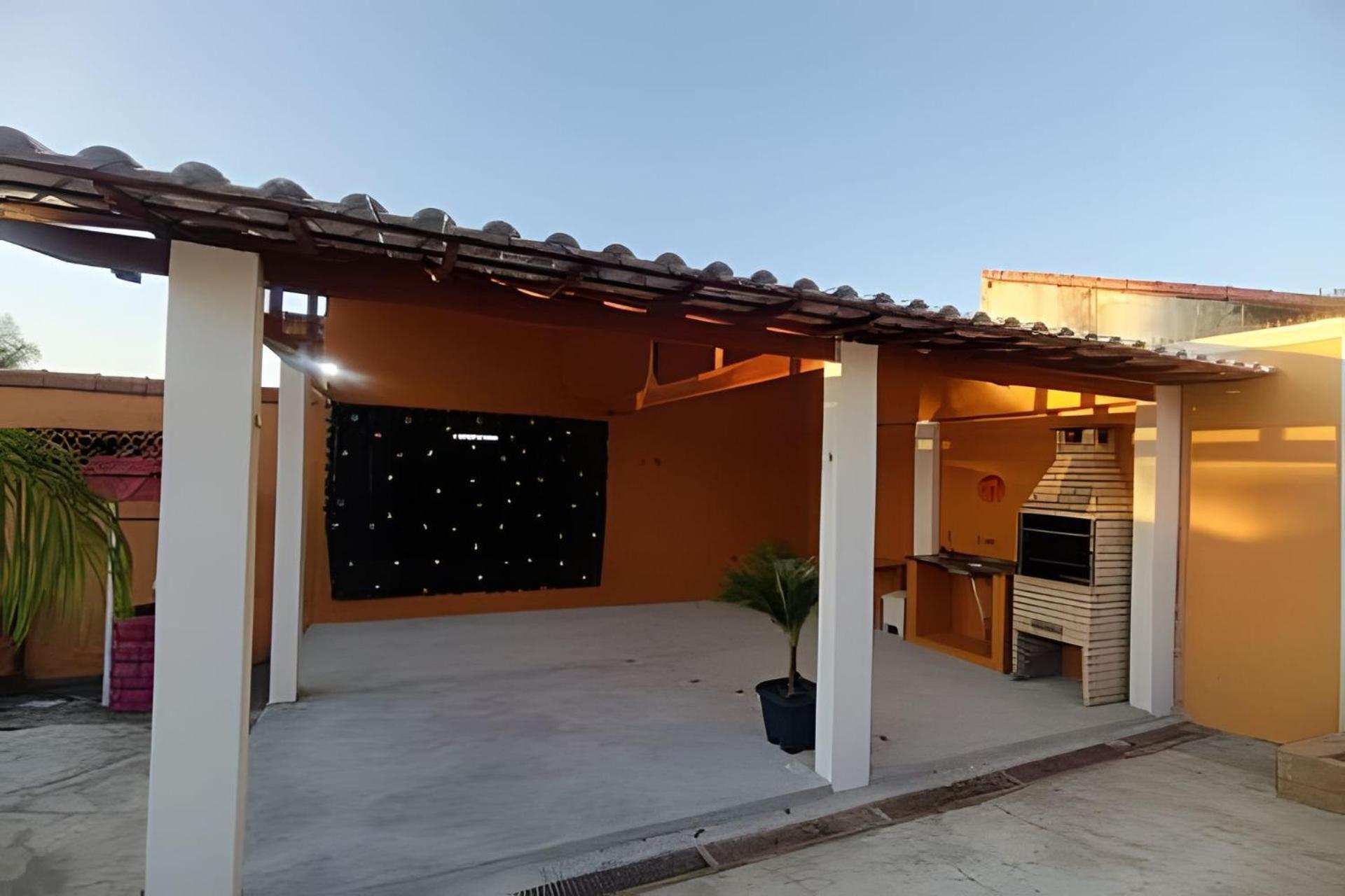 Casa Coral Em *