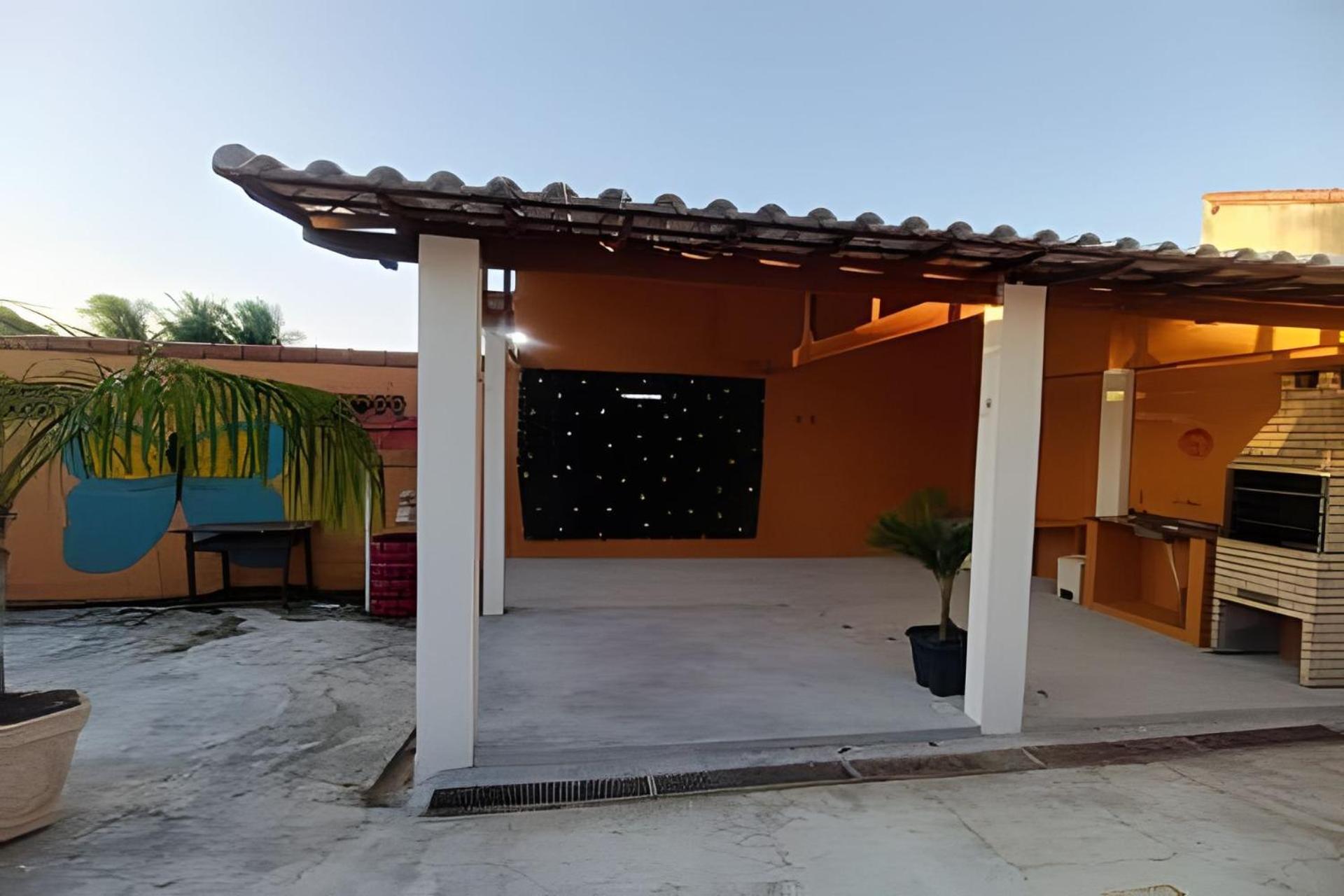 Casa Coral Em