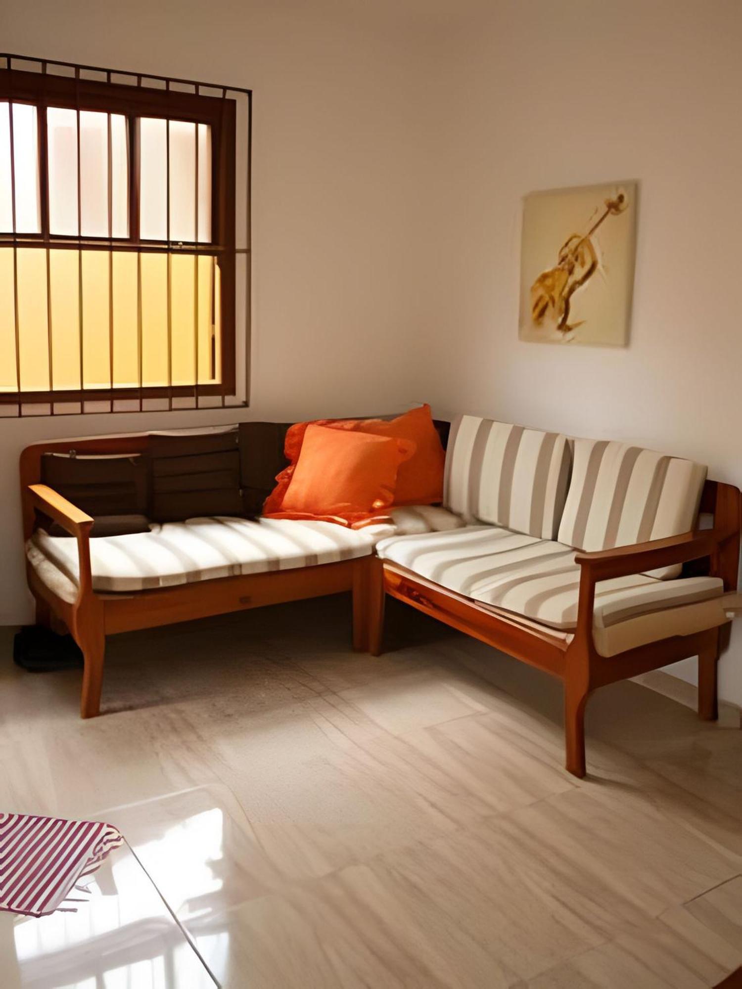 Casa Coral Em Saquarema